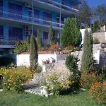 Villa синя иглика