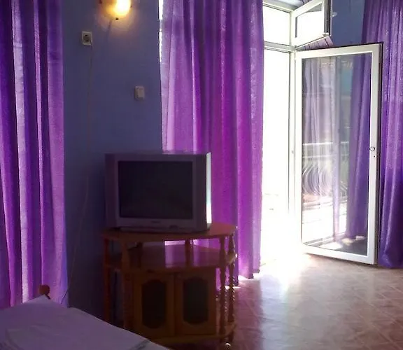 Villa синя иглика