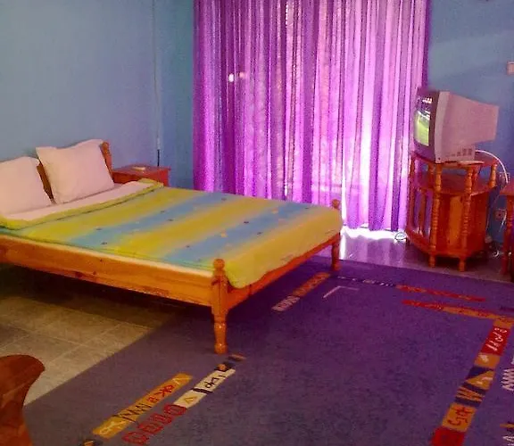 синя иглика